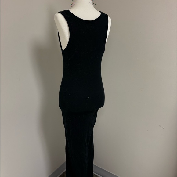 Classic Black Ribbed Tank Maxi Dress - Picture 2 of 2